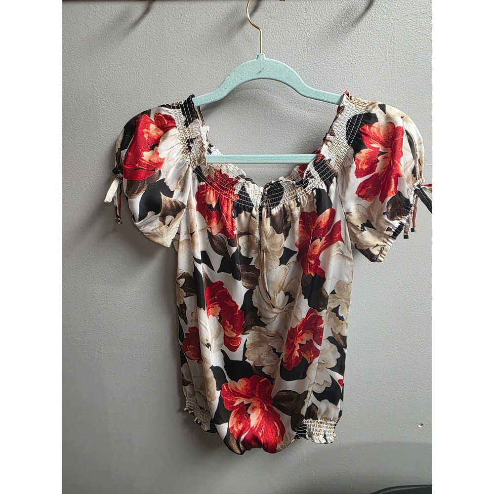 White House Black Market Floral Smocked Puff Sleeve Blouse Red Black XS